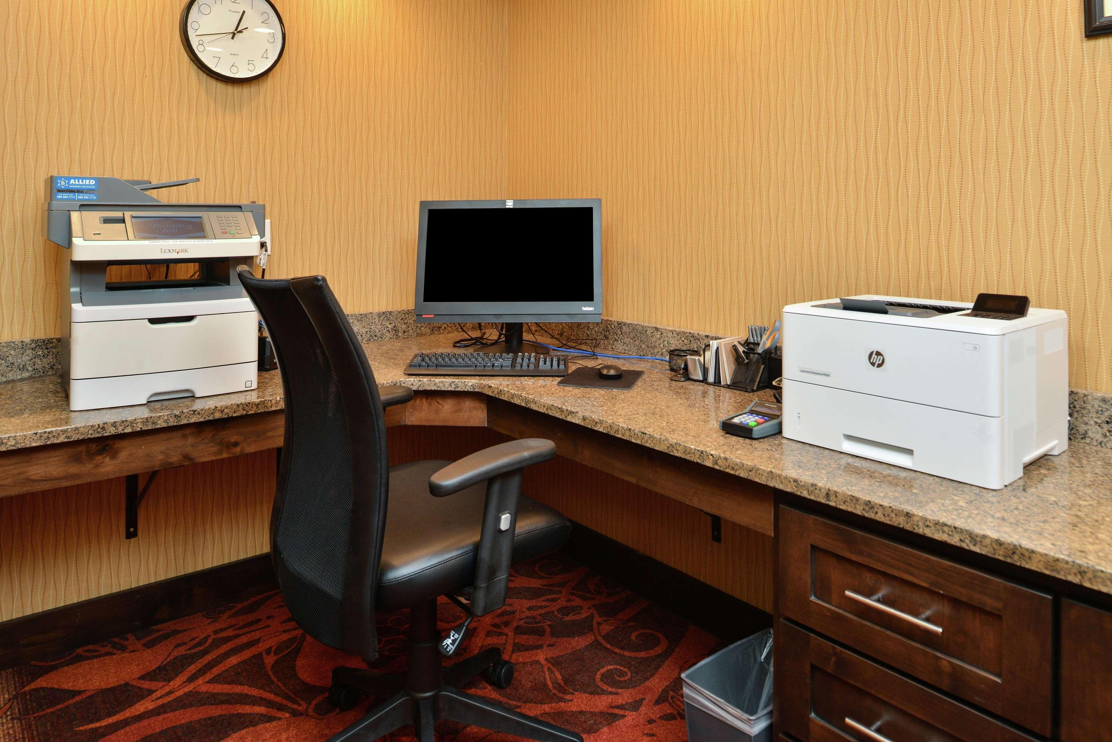 Hampton Inn Idaho Falls / Airport Bagian luar foto