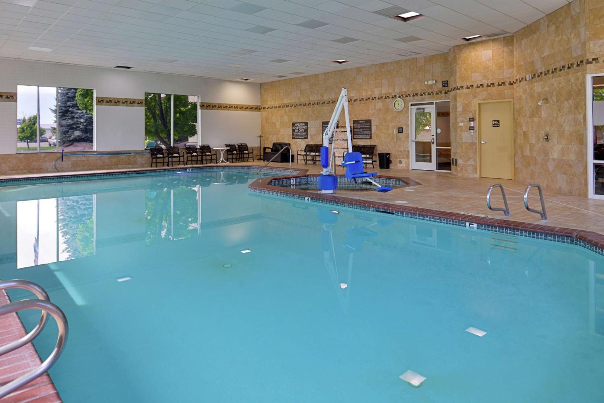 Hampton Inn Idaho Falls / Airport Bagian luar foto