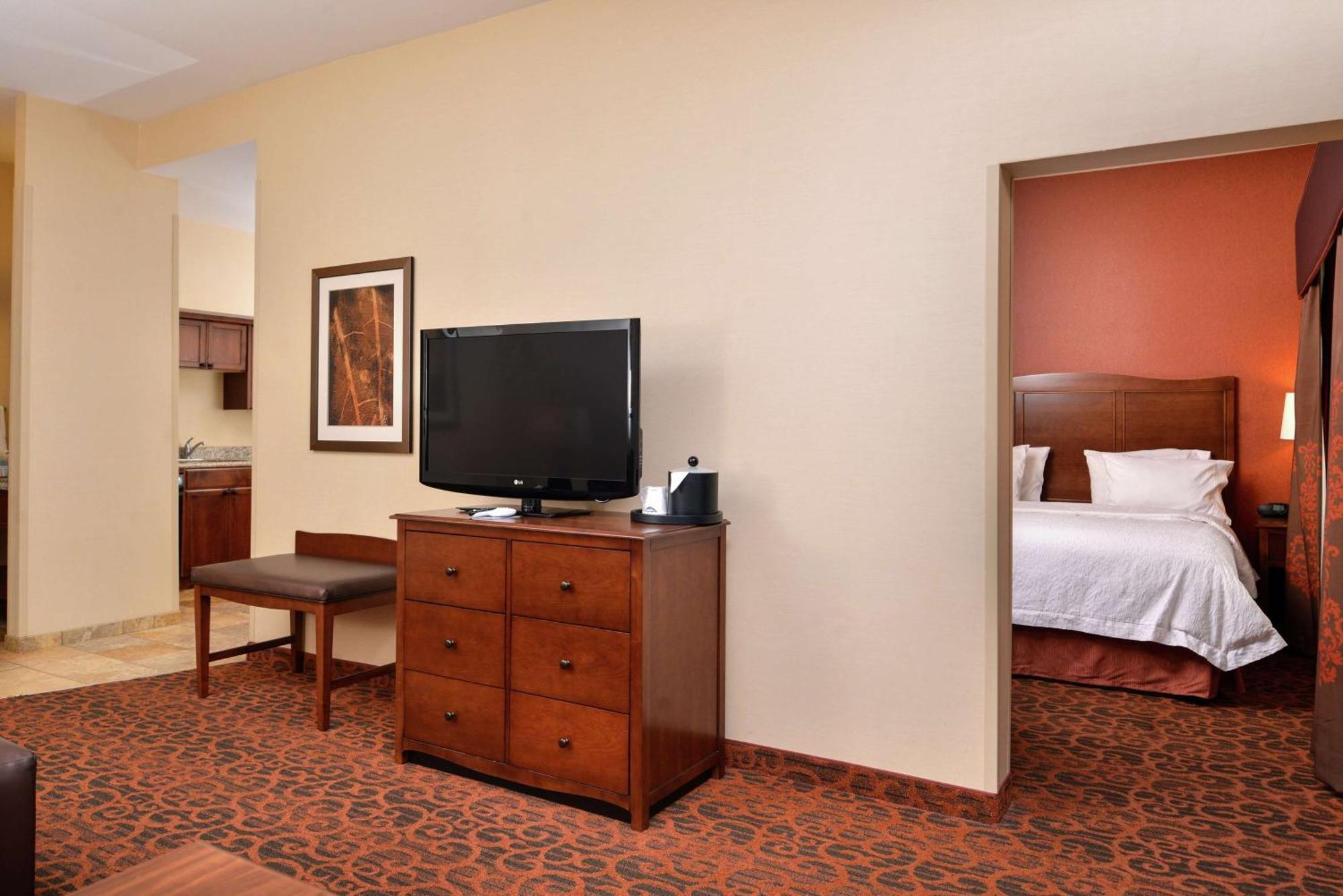 Hampton Inn Idaho Falls / Airport Bagian luar foto