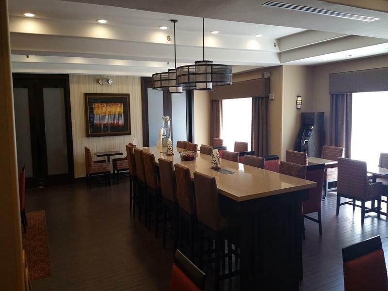 Hampton Inn Idaho Falls / Airport Bagian luar foto